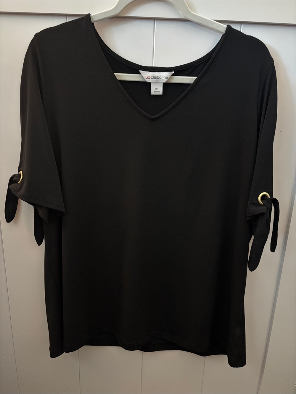 Liz Claiborne Black V-Neck Short Sleeve Top with Tie Sleeve Detail